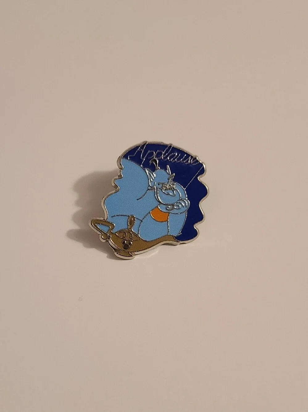Disney Genie From Aladdin With Sign Pin 👓